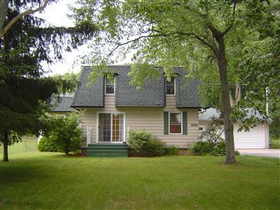 892 Roslin Road Benton Harbor, MI 49022 - Photo 1 of 13 Primary Photo
