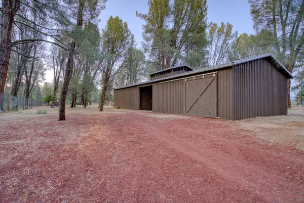 $995,000 | 21151 Ridge Road, Cassel, CA 96016