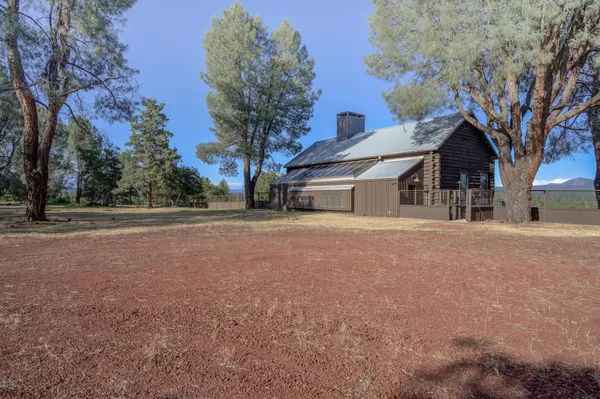 $995,000 | 21151 Ridge Road, Cassel, CA 96016