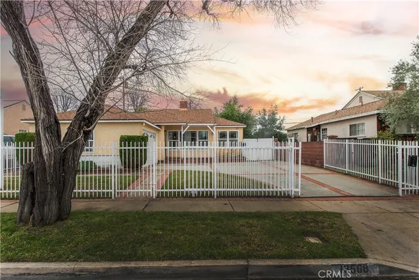 $829,000 | 13568 Ottoman Street, Arleta, CA 91331
