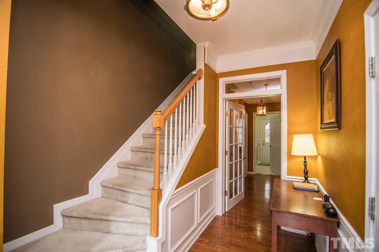 7032 Mead Lane Raleigh, NC 27613 - Photo 3 of 25