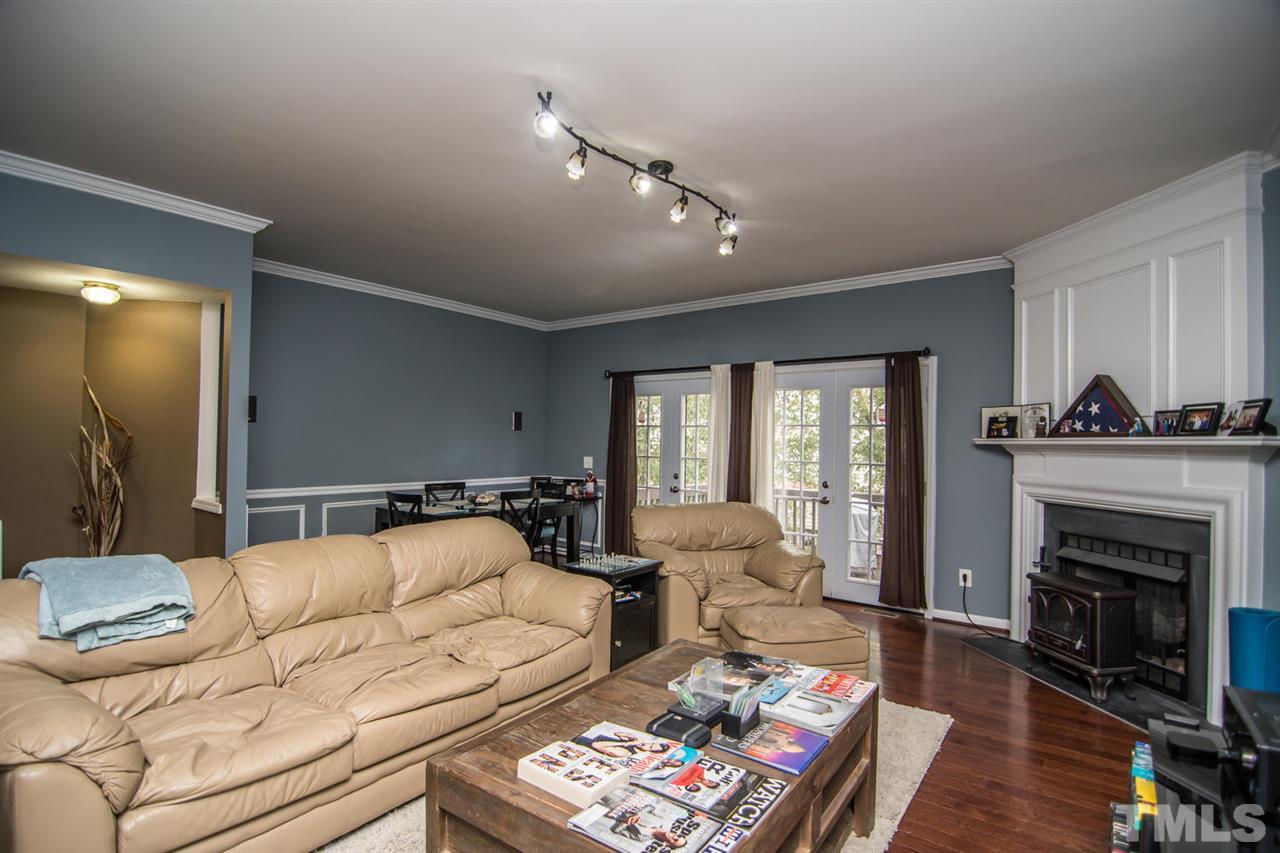 7032 Mead Lane Raleigh, NC 27613 - Photo 5 of 25