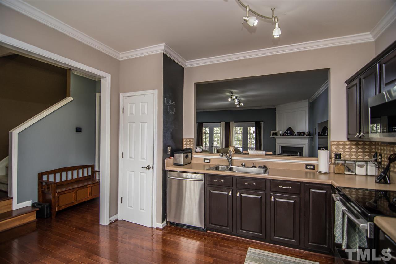 7032 Mead Lane Raleigh, NC 27613 - Photo 10 of 25