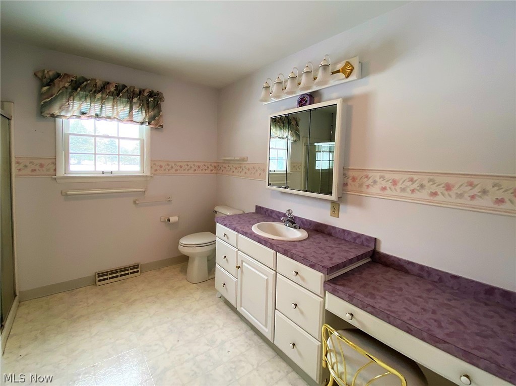 26744 Cook Road Olmsted Falls, OH 44138 - Photo 15 of 34 Gallery Image 15