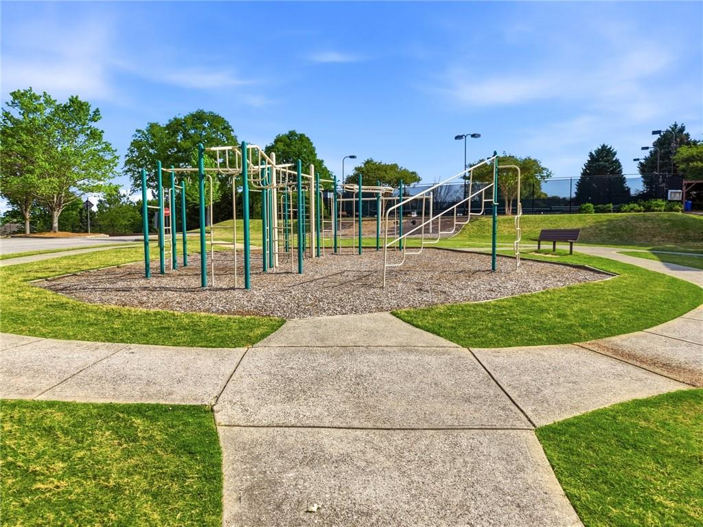 7812 Keepsake Lane Flowery Branch, GA 30542 - Photo 68 of 78 a view of a backyard