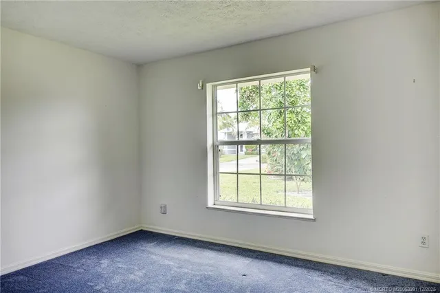 $499,000 | 724 Southeast Michaels Court, Stuart, FL 34996