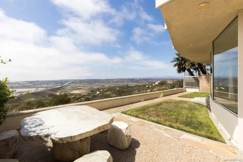 $2,799,000 | 13286 Ocean Vista Road, San Diego, CA 92130