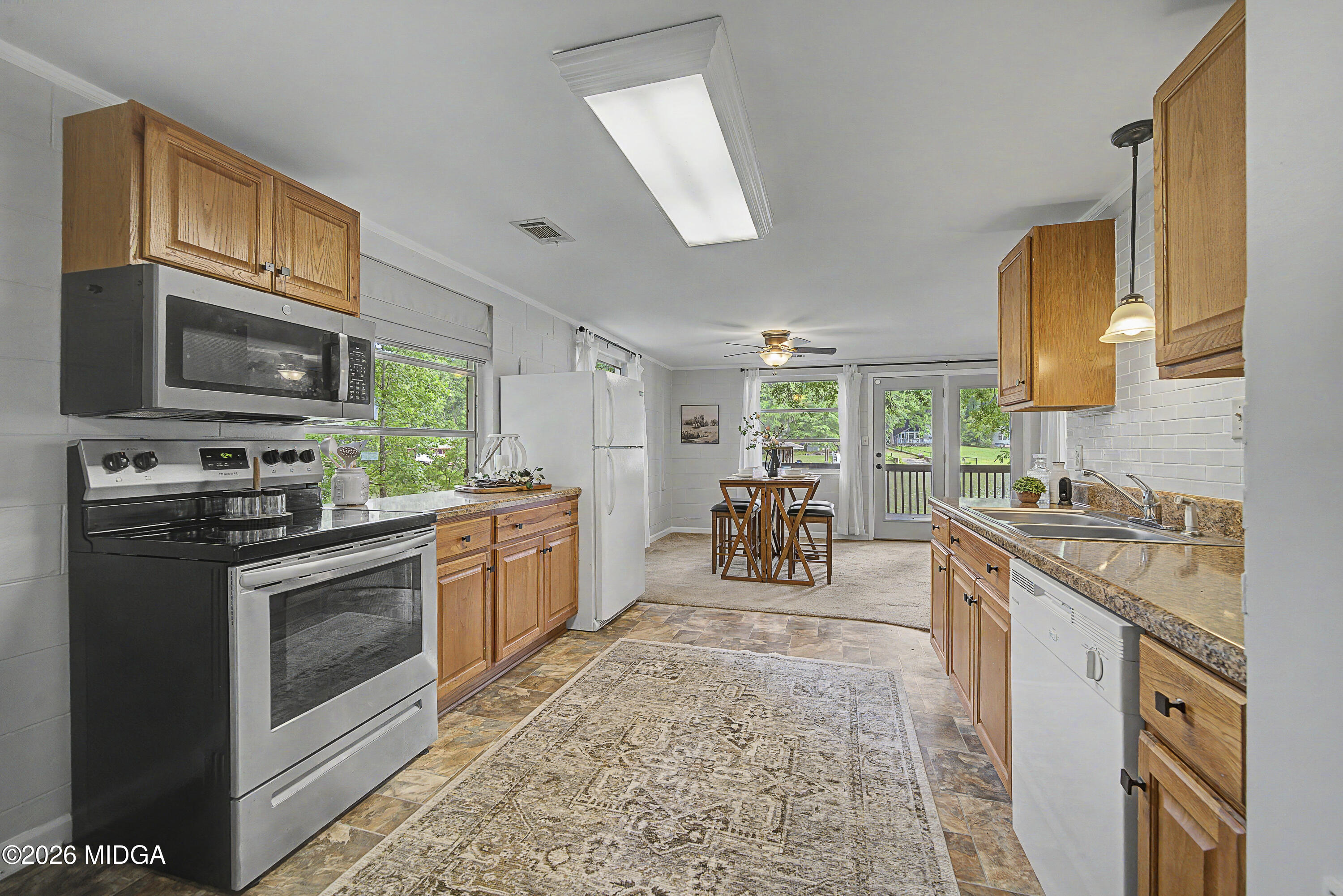 178 Riverview Road Southwest Eatonton, GA 31024 - Photo 13 of 41 14