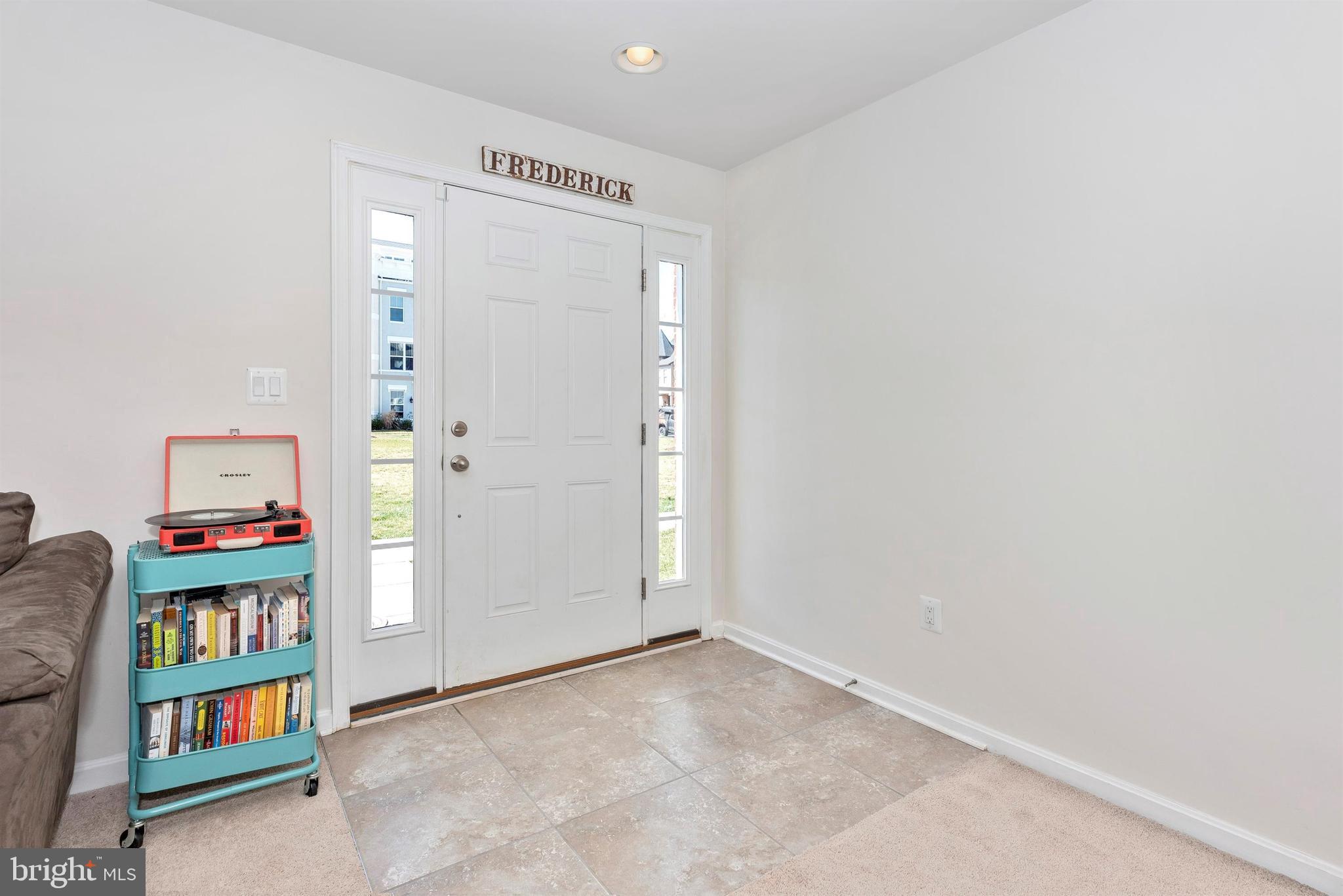 652 Blandwood Road Frederick, MD 21701 - Photo 4 of 68