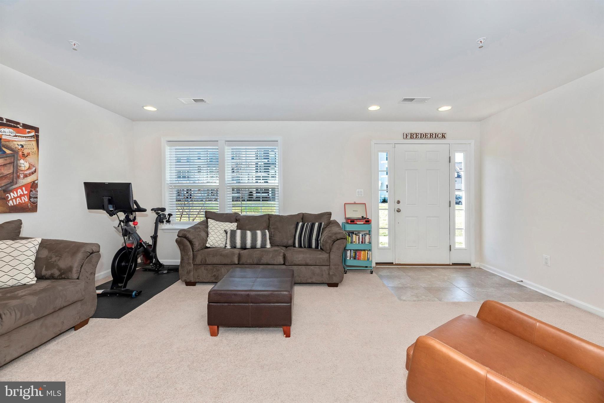 652 Blandwood Road Frederick, MD 21701 - Photo 5 of 68