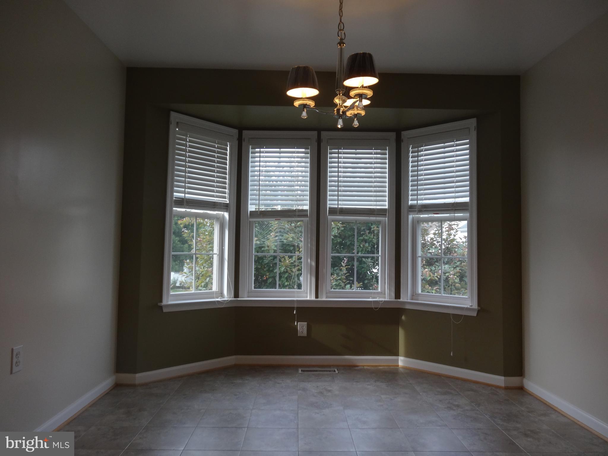 110 Estate Lane Ranson, WV 25438 - Photo 5 of 23 Area for your family to Dine in!