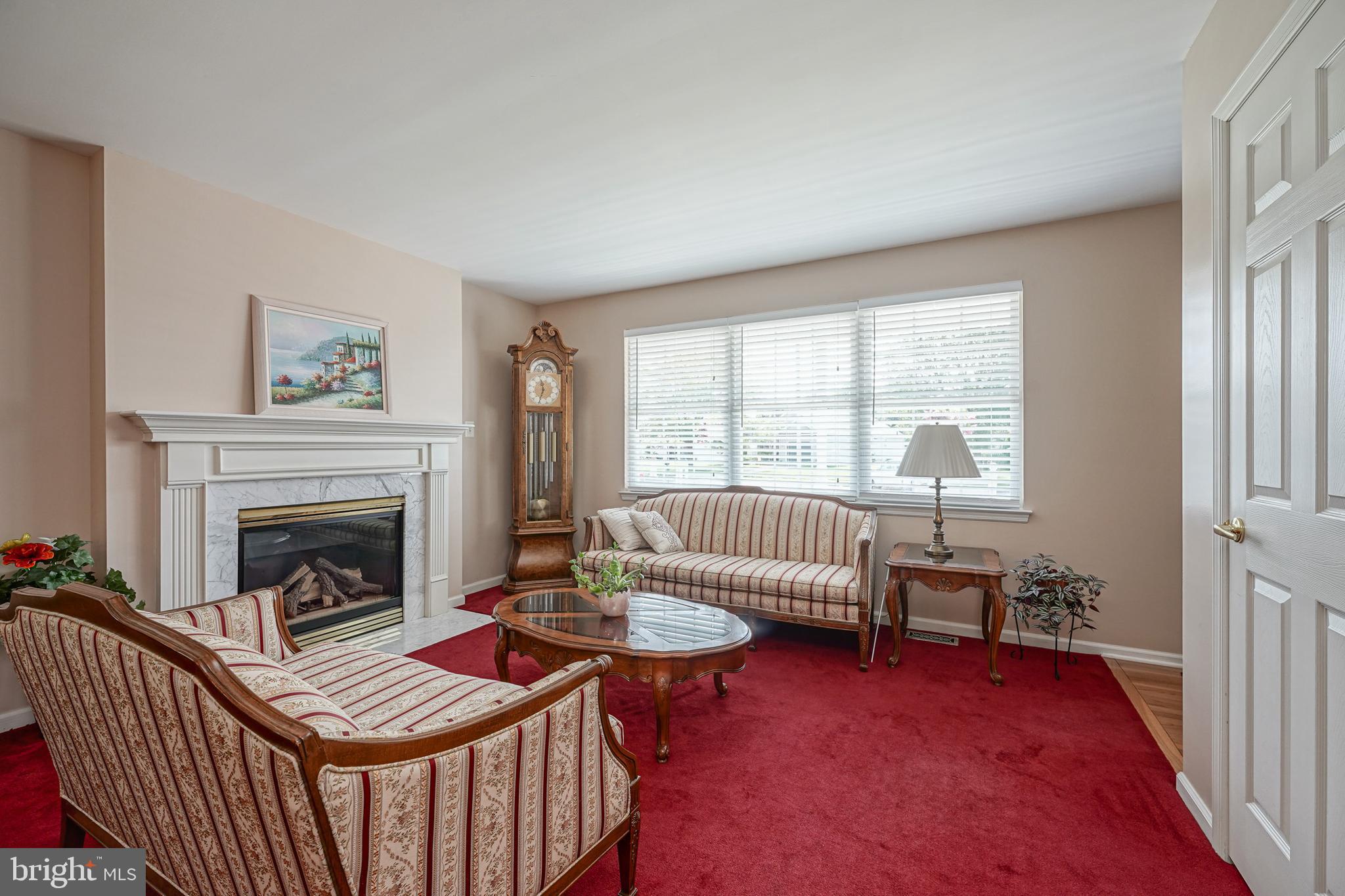 232 Gaunt Drive Mickleton, NJ 08056 - Photo 9 of 35