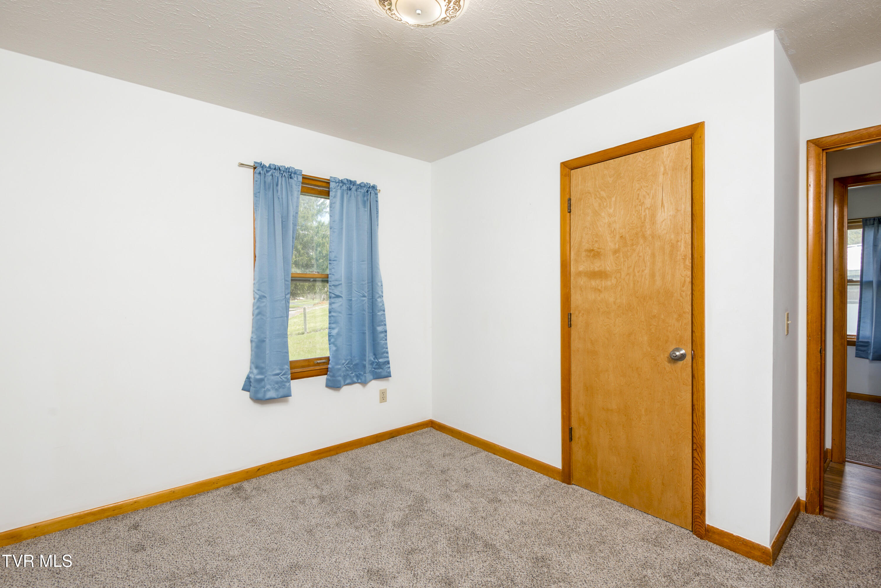 28236 Rhea Valley Road Meadowview, VA 24361 - Photo 15 of 24 28236-Rhea-Valley-Rd-Abingdon-VA Matt-Sm