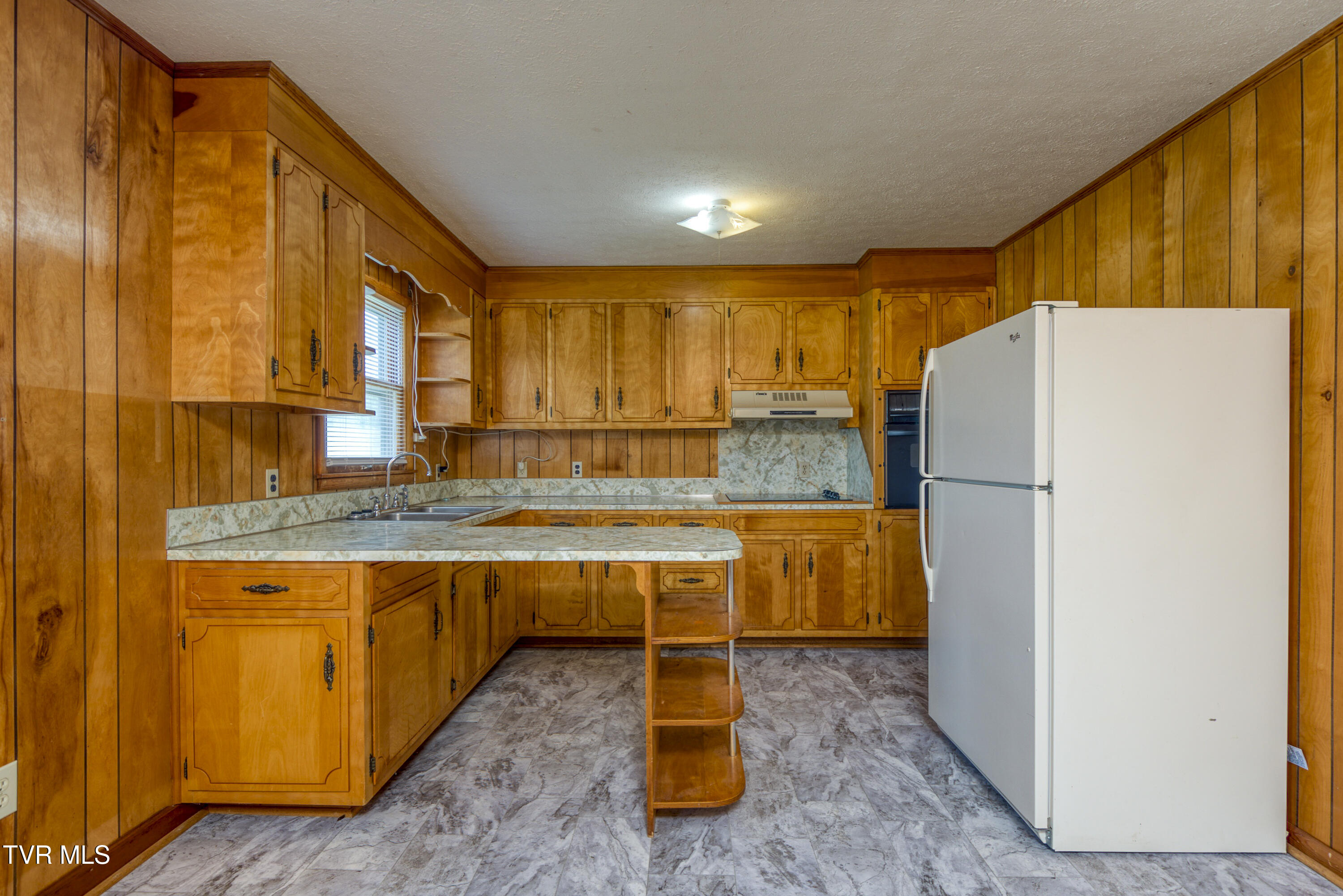 28236 Rhea Valley Road Meadowview, VA 24361 - Photo 6 of 24 28236-Rhea-Valley-Rd-Abingdon-VA Matt-Sm