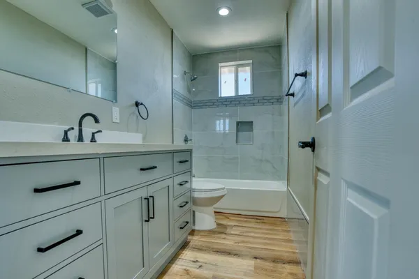 $314,900 | 19848 Taylor Street, California City, CA 93505
