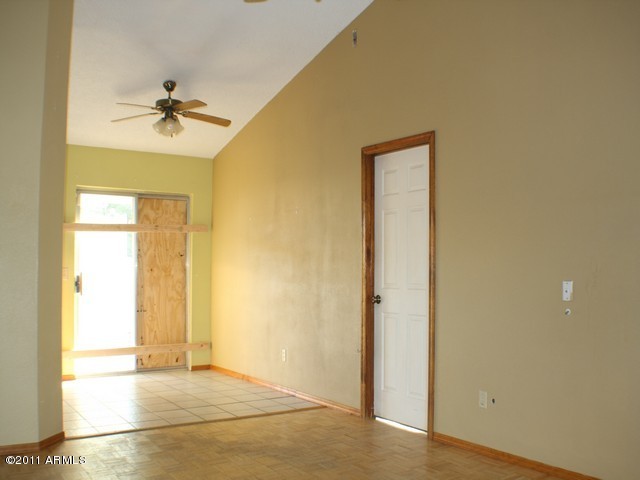 9247 East Adobe Road Mesa, AZ 85207 - Photo 17 of 25 Living Room