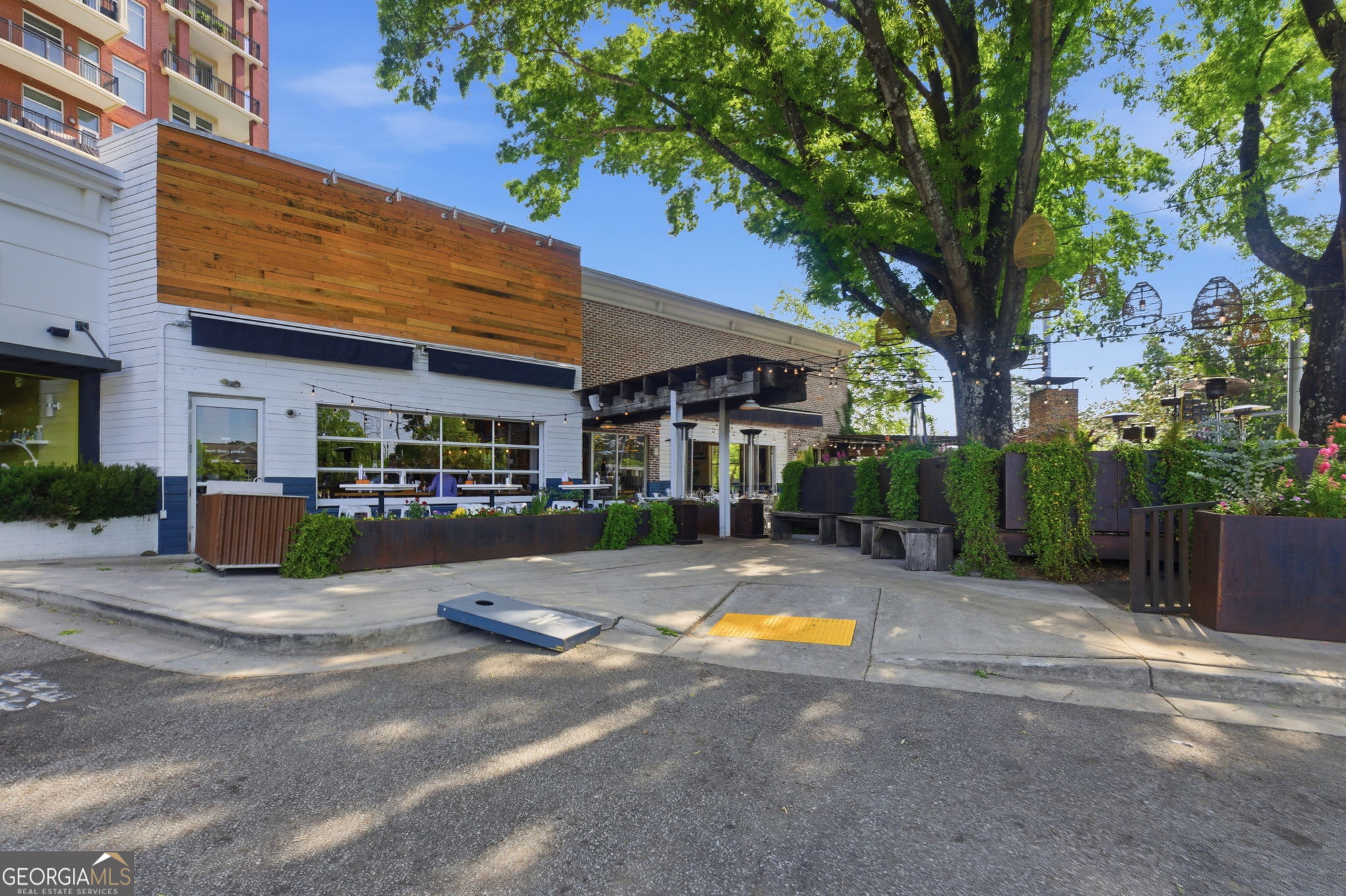 3820 Roswell Road Northeast, Unit 1012 Atlanta, GA 30342 - Photo 66 of 82 Gallery Image 66