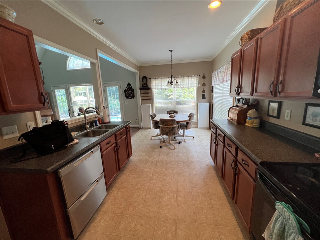 228 Streams Way Anderson, SC 29625 - Photo 3 of 19