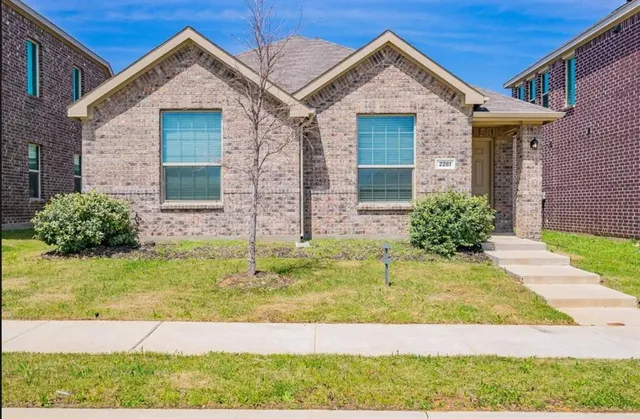 $3,000 | 2281 Obsidian Drive, Aubrey, TX 76227