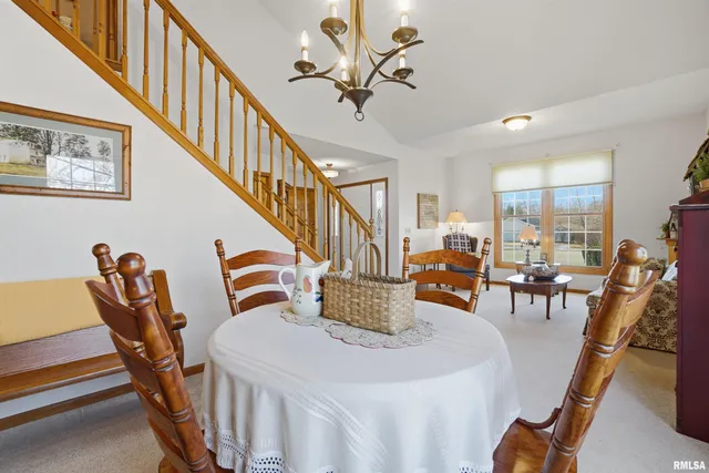 $389,900 | 717 Devon Drive, Germantown Hills, IL 61548