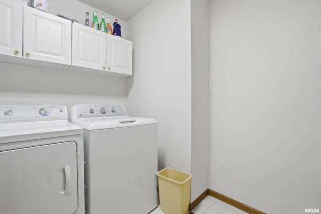 $389,900 | 717 Devon Drive, Germantown Hills, IL 61548