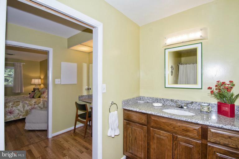 6801 Redberry Road Clarksville, MD 21029 - Photo 6 of 23 Bedroom (Master)