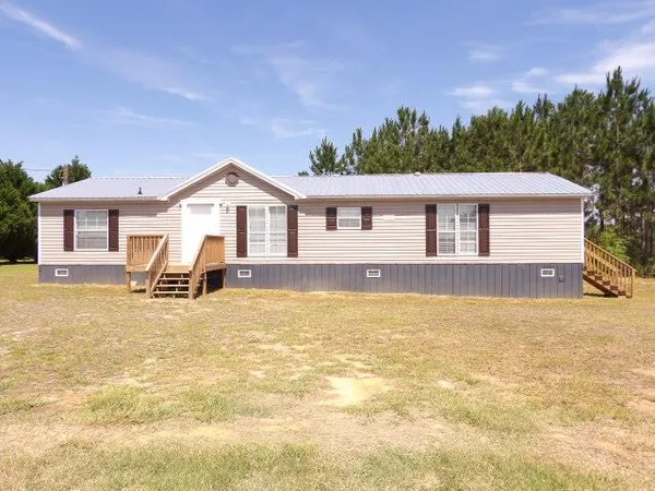 $108,500 | 236 Bartlett Loop, Headland, AL 36345