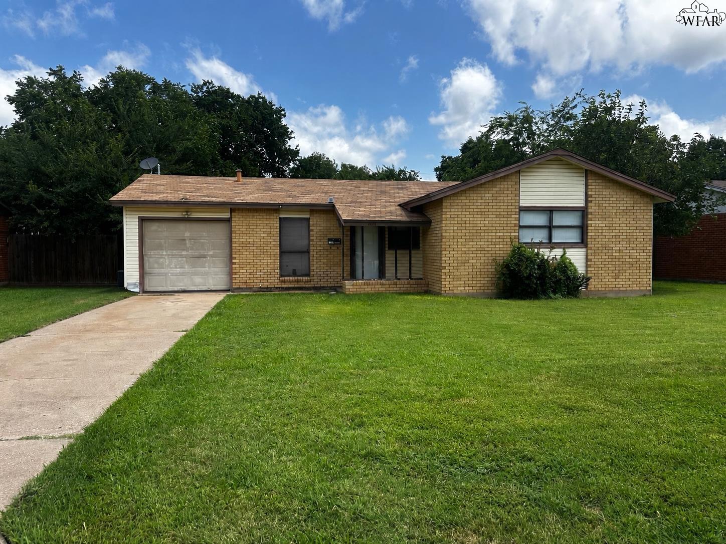 4618 Cove Road Wichita Falls, TX 76310 - Photo 1 of 14 Gallery Image 1
