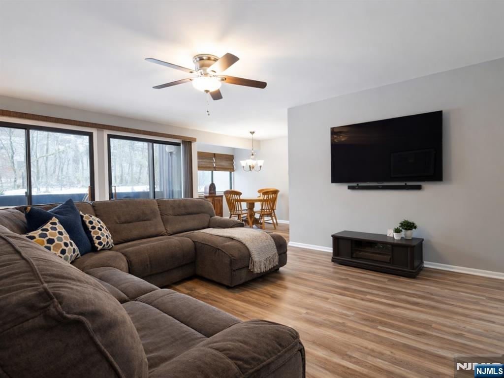 2111 Hilltop Road Mahwah, NJ 07430 - Photo 8 of 18