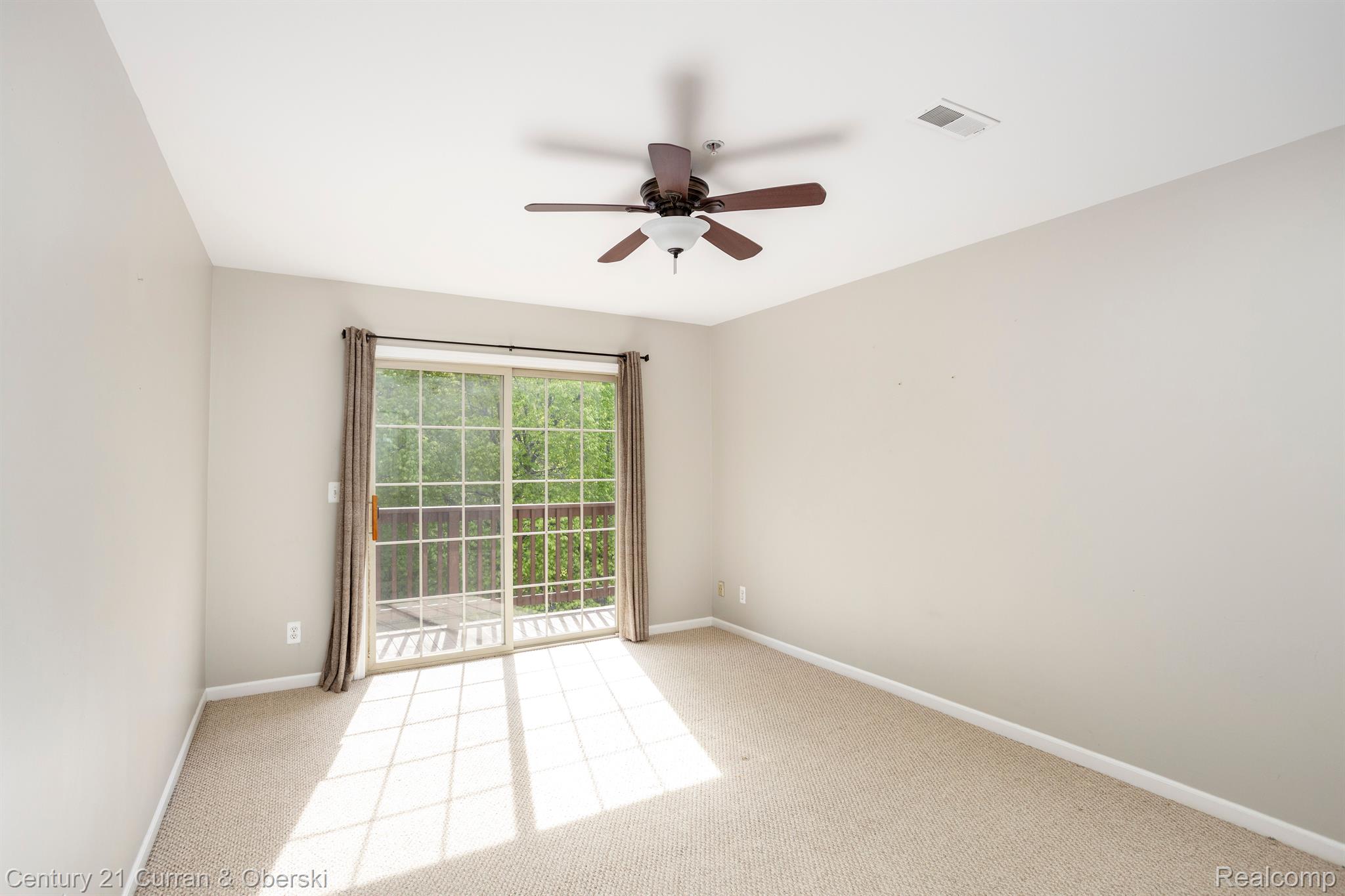 16944 Farmington Road, Unit 22 Livonia, MI 48154 - Photo 17 of 25