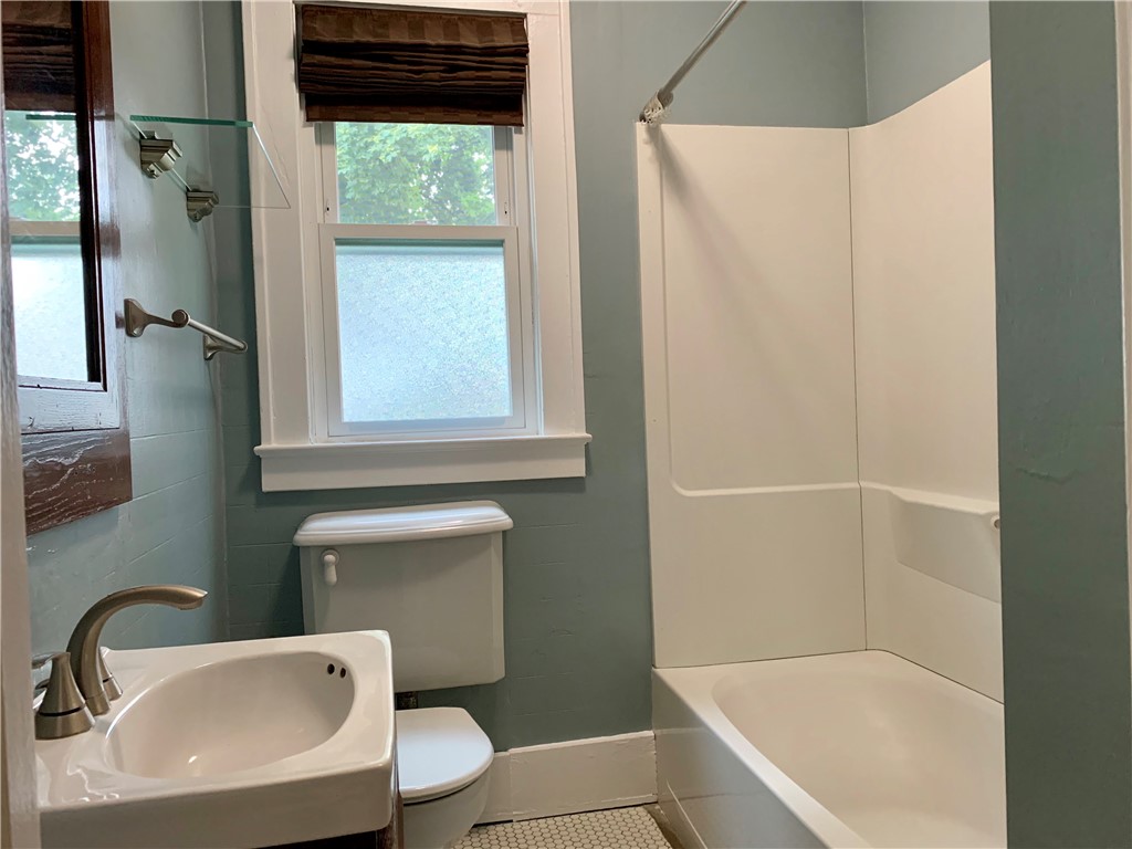 60 Cheltenham Road, Unit DOWN Rochester, NY 14612 - Photo 13 of 15