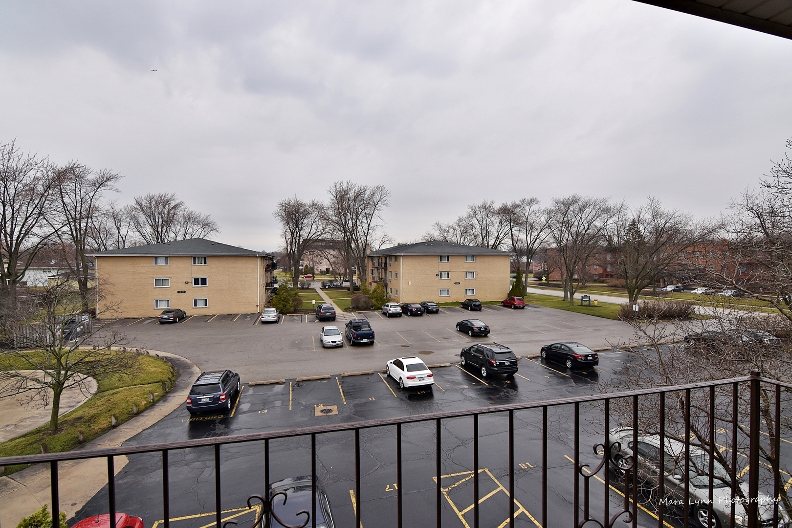 1220 South Lorraine Road, Unit 3F Wheaton, IL 60189 - Photo 11 of 23