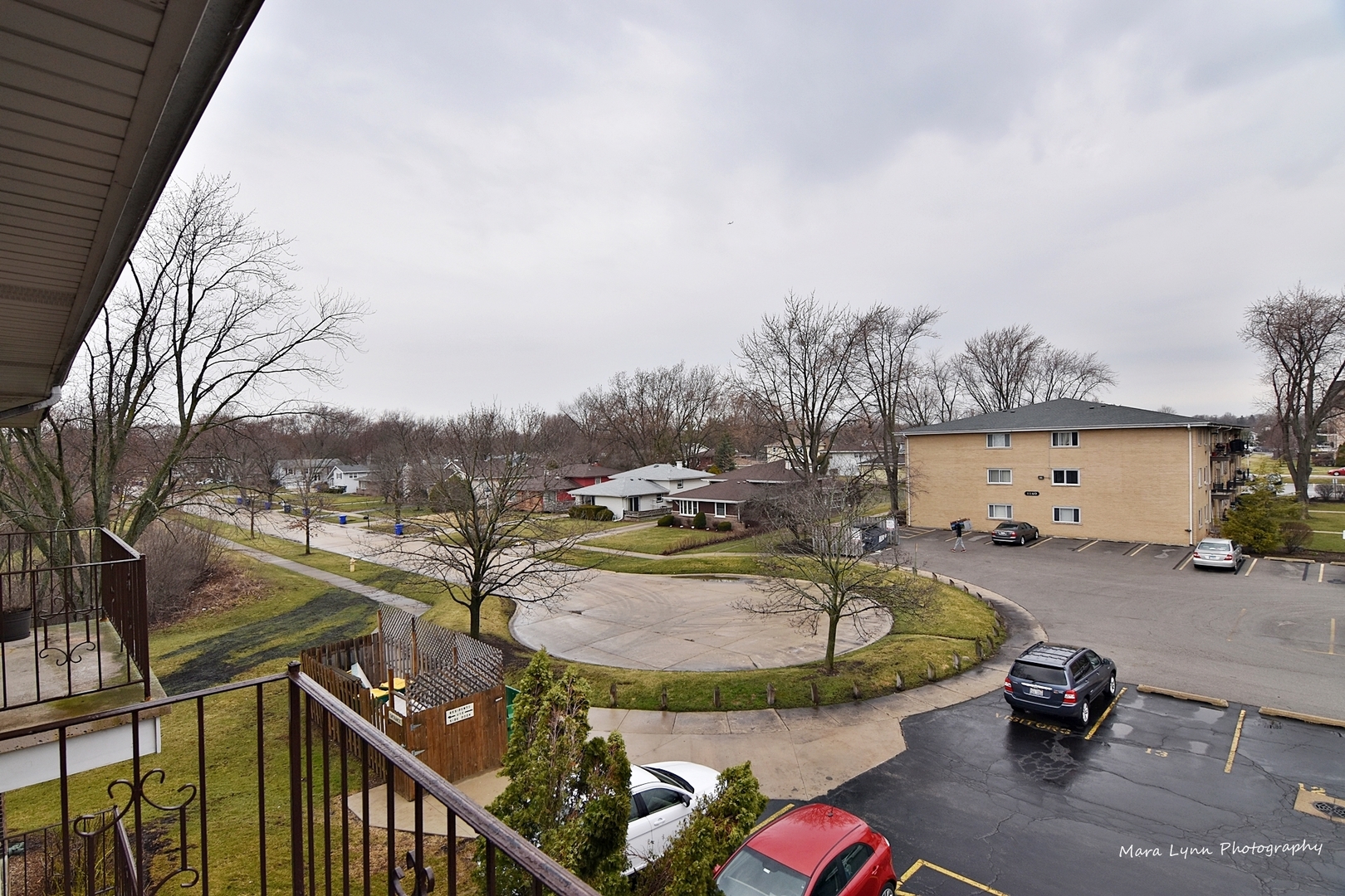 1220 South Lorraine Road, Unit 3F Wheaton, IL 60189 - Photo 12 of 23