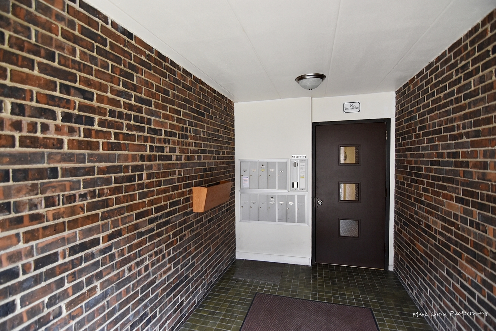 1220 South Lorraine Road, Unit 3F Wheaton, IL 60189 - Photo 5 of 23