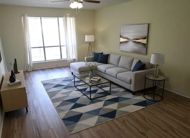 $1,100 | 4859 Cedar Springs Road, Unit 358, Dallas, TX 75219