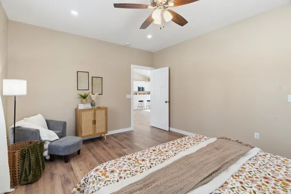 $399,900 | 2824 East B Avenue, Plainwell, MI 49080
