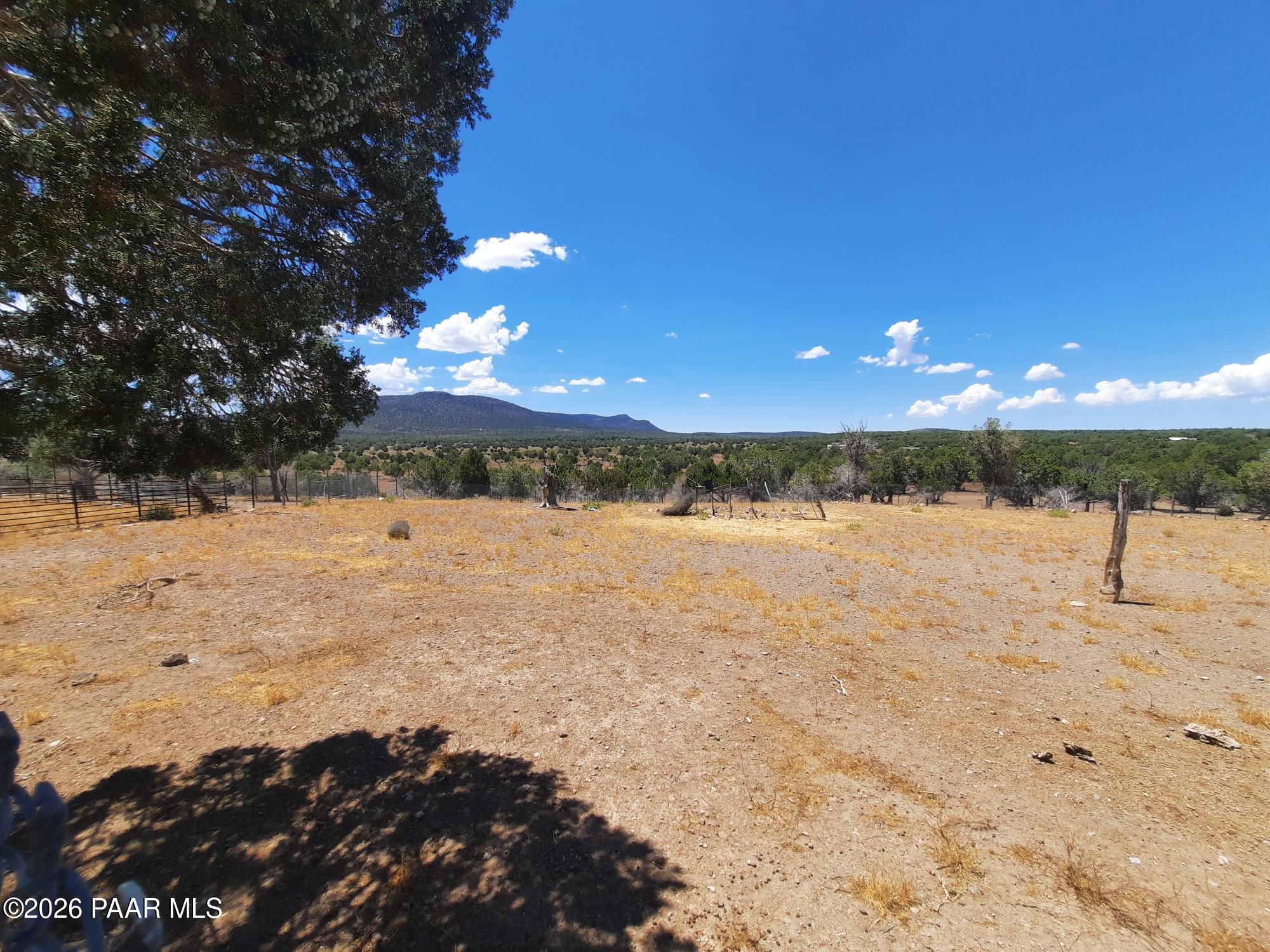 44050 West Fort Rock Road Seligman, AZ 86337 - Photo 44 of 46 20260616_113607