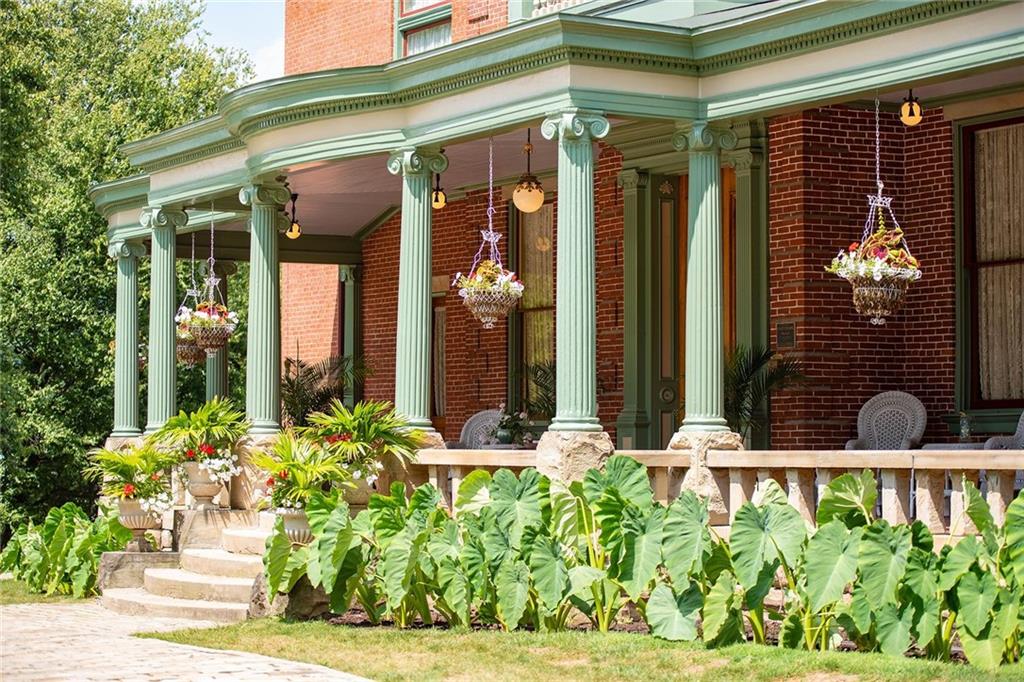 5501 Elgin Street Pittsburgh, PA 15206 - Photo 2 of 50