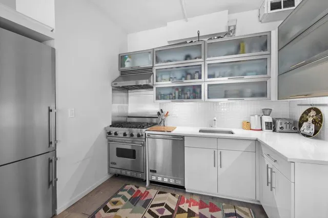 $899,000 | 105 Norfolk Street, Unit 2B | Lower East Side