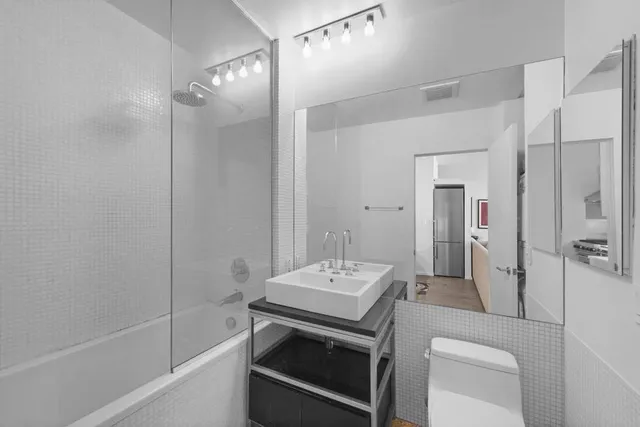 $899,000 | 105 Norfolk Street, Unit 2B | Lower East Side