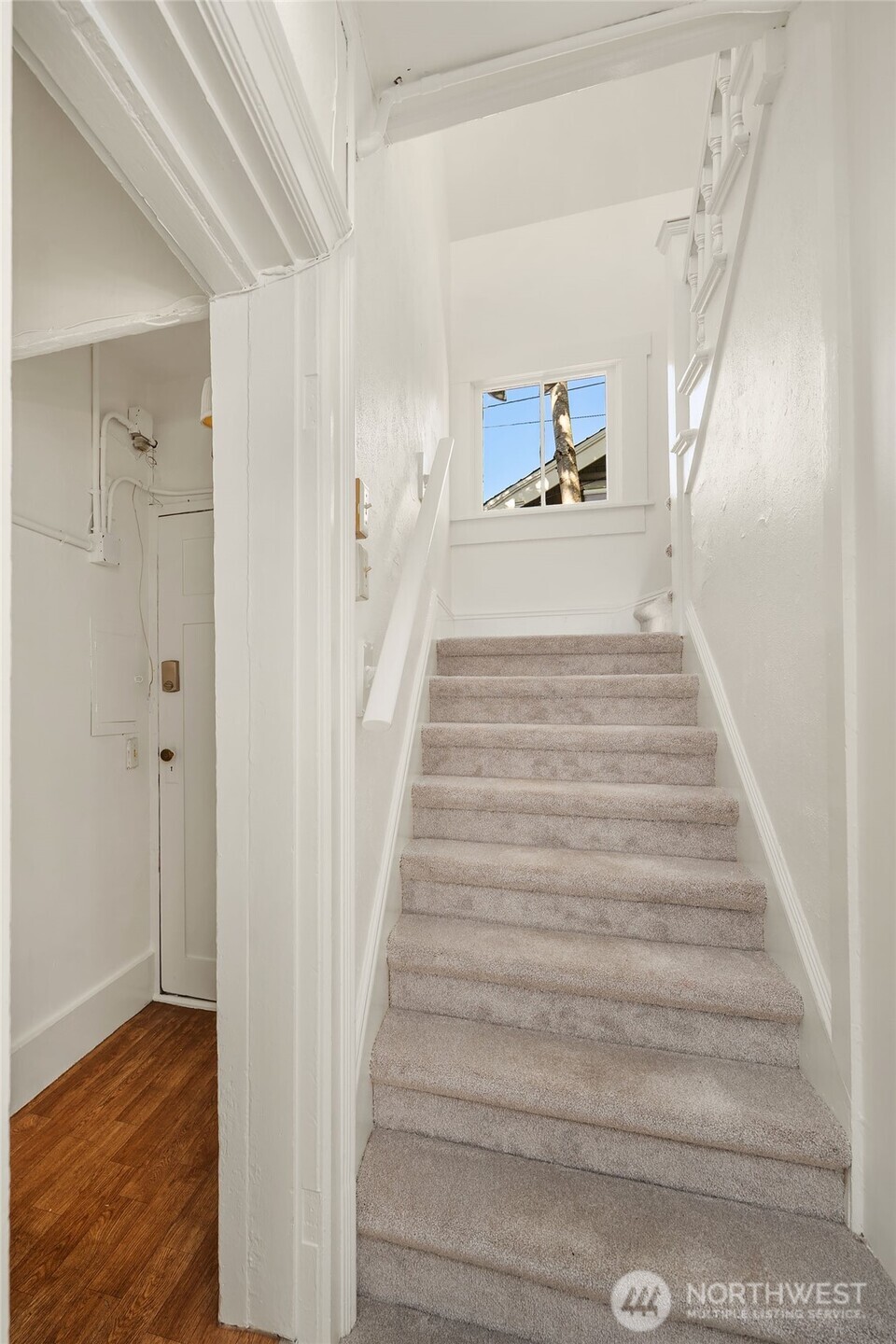 333 16th Avenue Seattle, WA 98122 - Photo 22 of 35