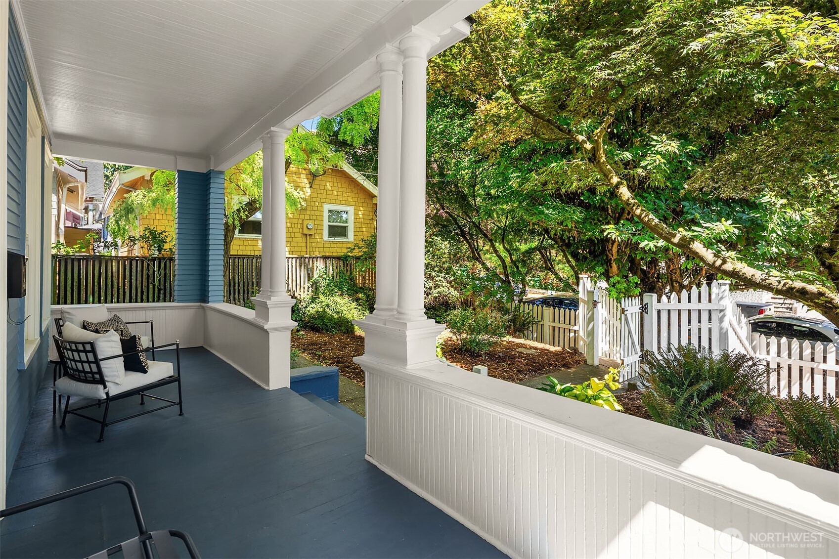 333 16th Avenue Seattle, WA 98122 - Photo 4 of 35