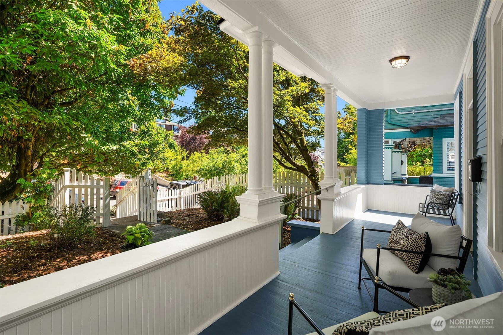 333 16th Avenue Seattle, WA 98122 - Photo 5 of 35