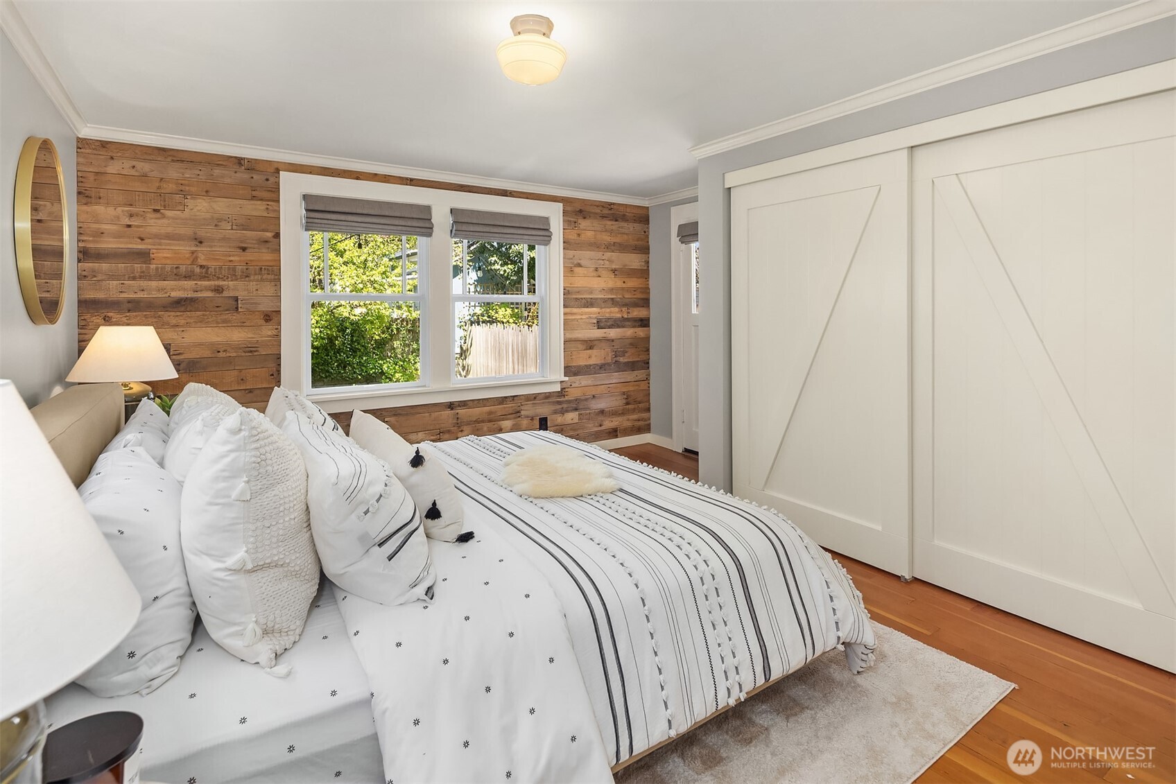 546 North 75th Street Seattle, WA 98103 - Photo 15 of 36