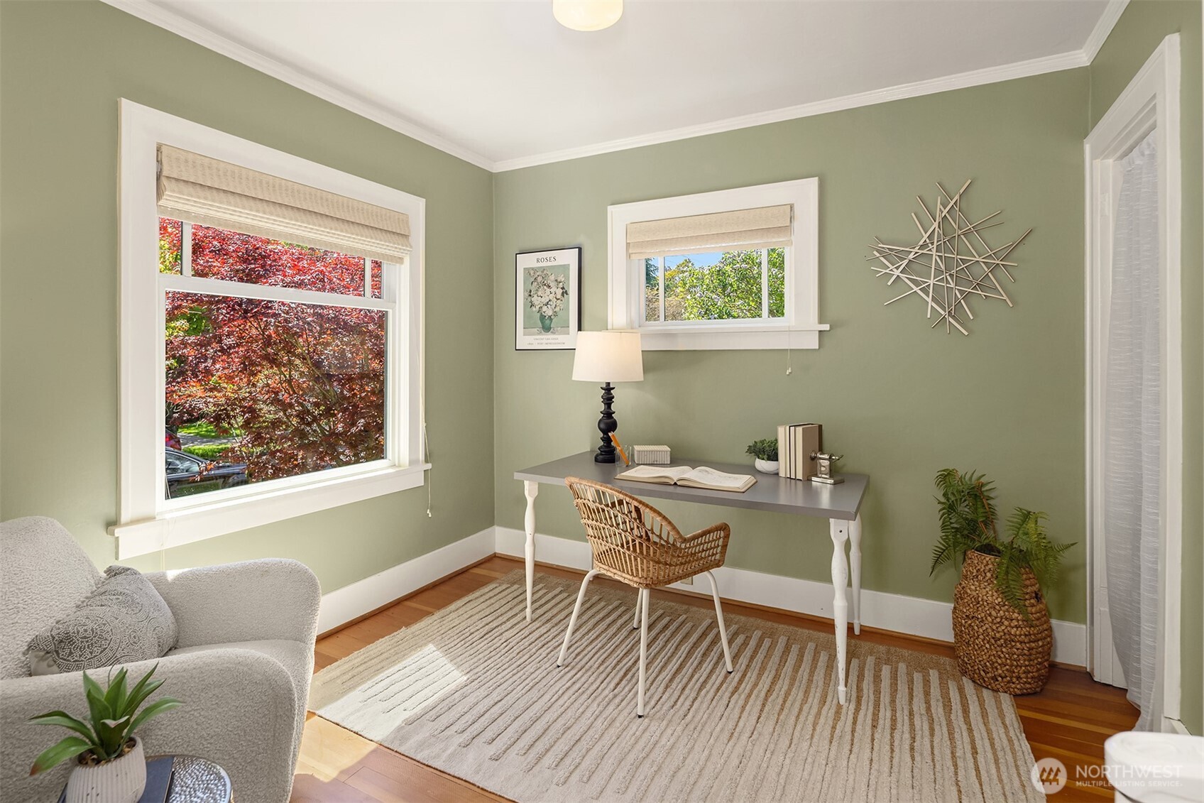 546 North 75th Street Seattle, WA 98103 - Photo 18 of 36