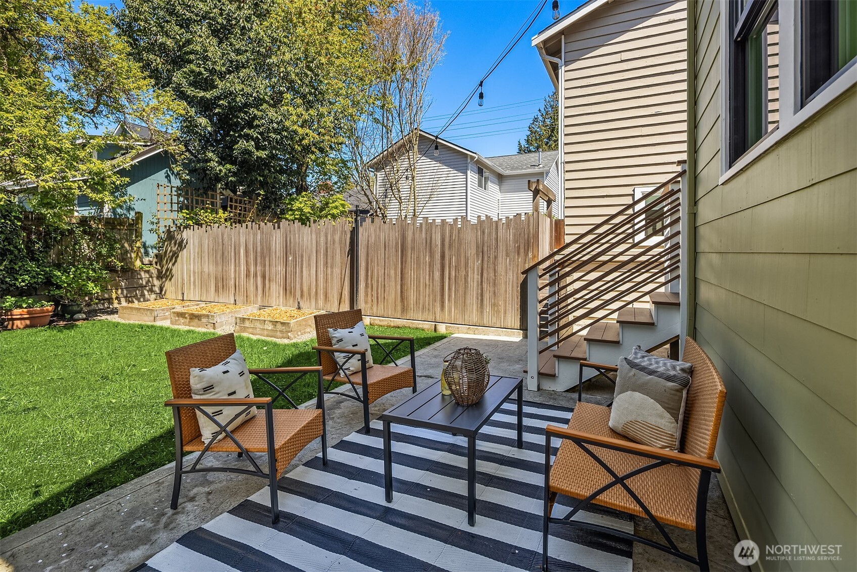 546 North 75th Street Seattle, WA 98103 - Photo 28 of 36