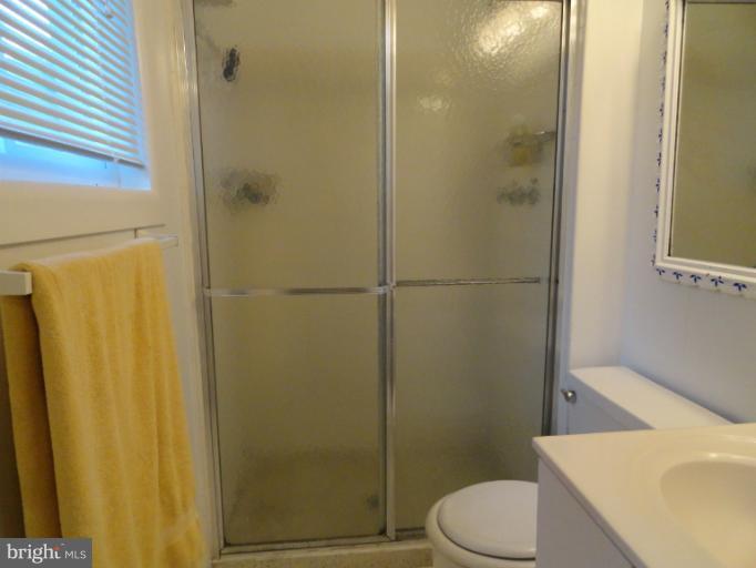 3440 Birch Hollow Road Baltimore, MD 21208 - Photo 13 of 21 Bath (Master)