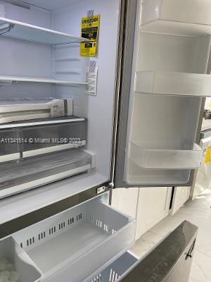 Ojus Miami, FL 33179 - Photo 11 of 18