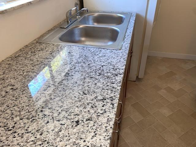 858 Stockbridge Road Columbus, OH 43207 - Photo 11 of 25 Gallery Image 11