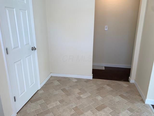 858 Stockbridge Road Columbus, OH 43207 - Photo 13 of 25 Gallery Image 13